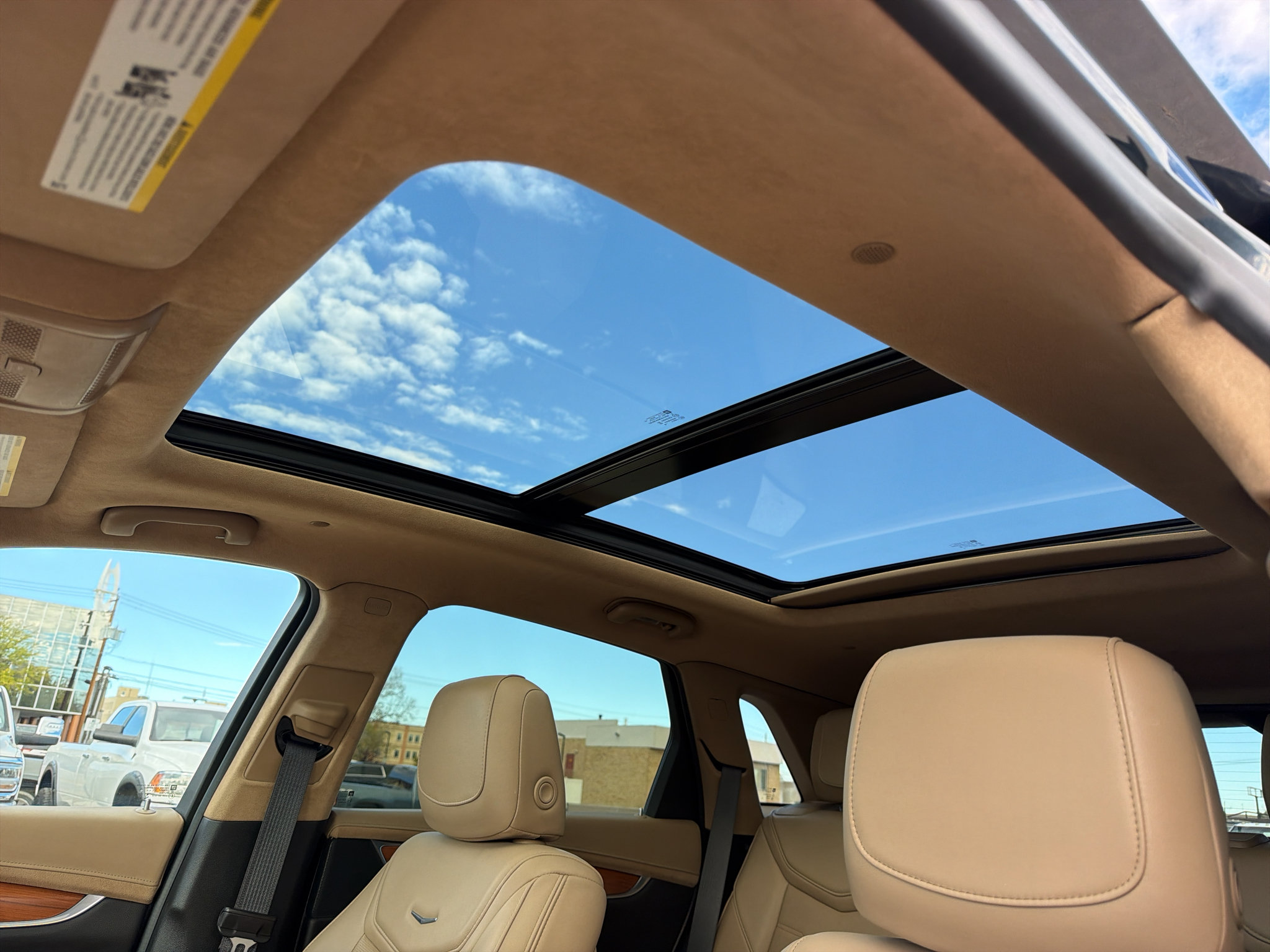 Used 2019 Cadillac XT5 Platinum AWD/4WD image 22