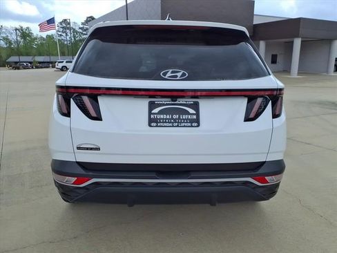 Used 2022 Hyundai Tucson SEL w/ Convenience Package FWD image 3