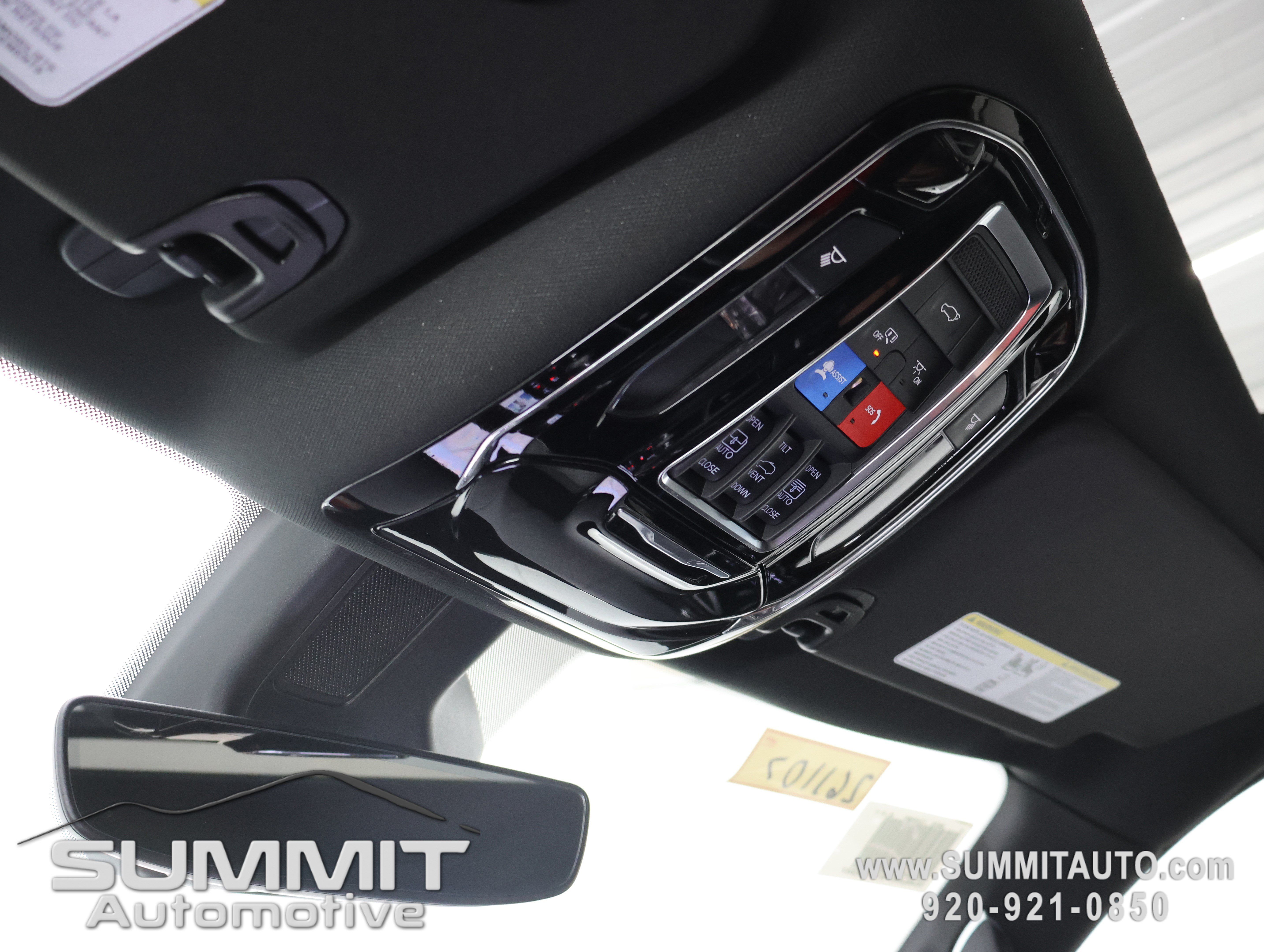 New 2026 Jeep Grand Wagoneer Summit AWD/4WD image 12