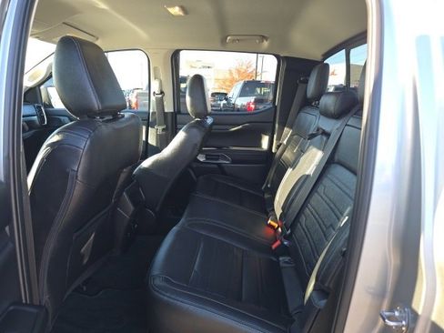 Used 2024 Ford Ranger Lariat w/ Advanced Towing Package image 15