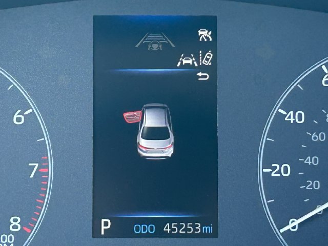Used 2024 Toyota Corolla LE FWD image 21