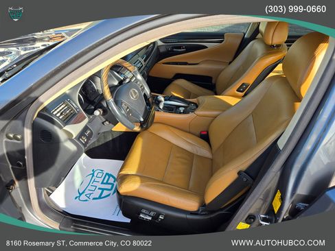 Used 2013 Lexus LS 460 AWD w/ Comfort Pkg image 8