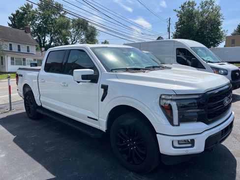 Used 2024 Ford F150 Lariat w/ Bed Utility Package AWD/4WD image 3
