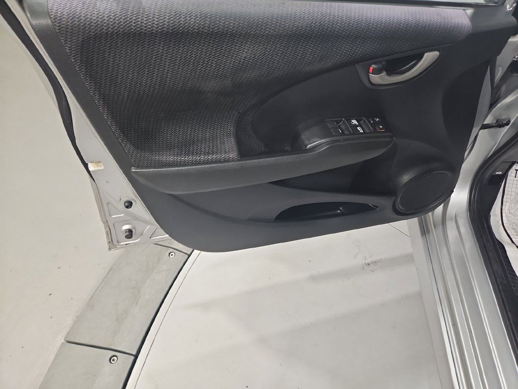 Used 2012 Honda Fit Sport image 10
