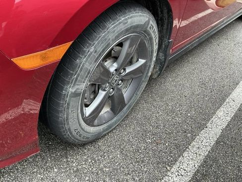Used 2022 Honda Odyssey EX image 16