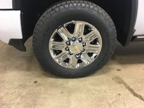 New 2026 Chevrolet Silverado 2500 High Country w/ High Country Premium Package image 11