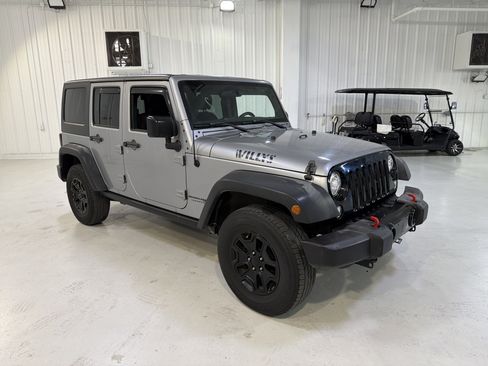 Used 2018 Jeep Wrangler Unlimited Sport image 7