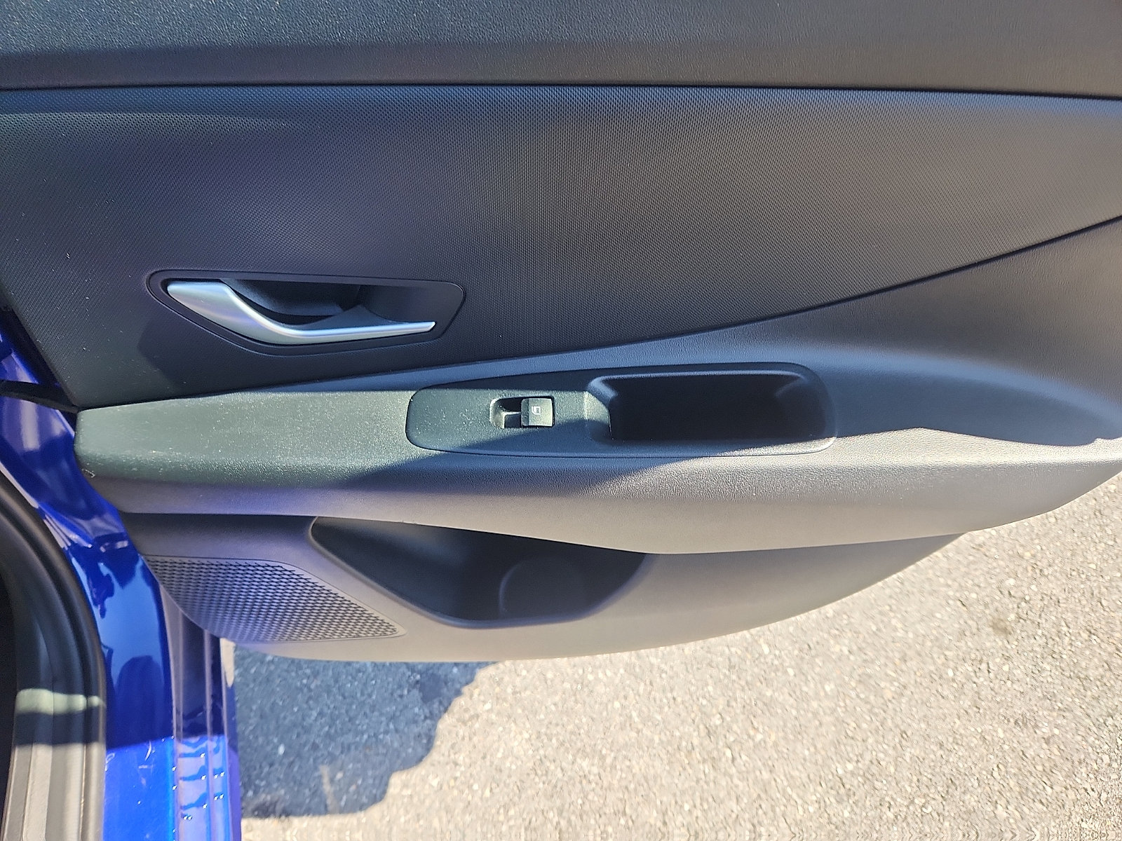 Certified 2024 Hyundai Elantra SEL FWD image 30