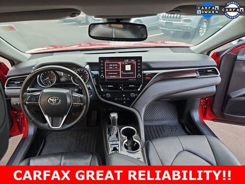 Used 2024 Toyota Camry XLE image 13
