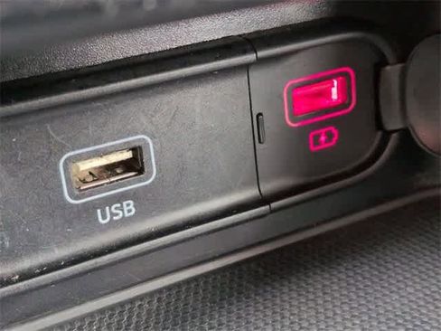 Used 2024 Kia Forte LXS image 28