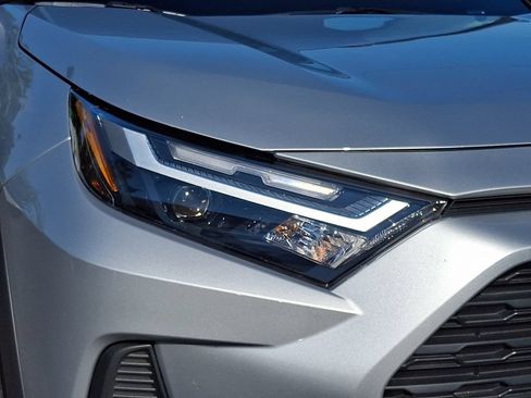 Certified 2025 Toyota RAV4 XLE AWD/4WD image 9