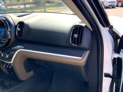 Used 2020 MINI Cooper Countryman S w/ Signature Upholstery Package image 14