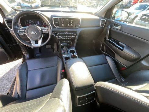 Used 2022 Kia Sportage EX image 24