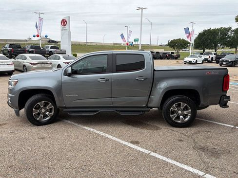 Used 2019 Chevrolet Colorado Z71 RWD image 6