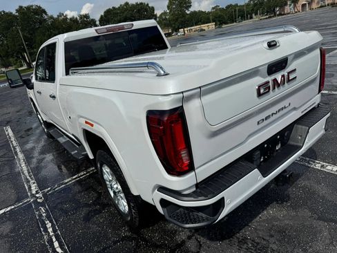 Used 2020 GMC Sierra 2500 Denali w/ Denali Ultimate Package AWD/4WD image 11