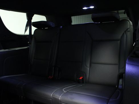 Used 2022 GMC Yukon XL Denali w/ Denali Ultimate Package AWD/4WD image 15