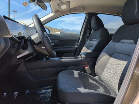 New 2026 Nissan Kicks SV image 12