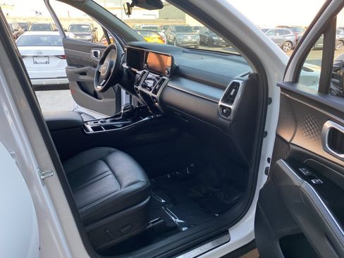 Used 2022 Kia Sorento SX image 21