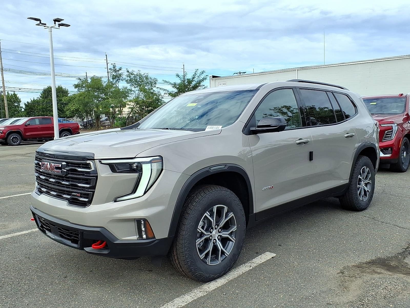 New 2027 GMC Acadia AT4 w/ Luxury Package AWD/4WD image 3