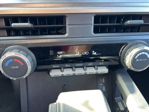 Used 2025 Toyota 4Runner SR5 image 16