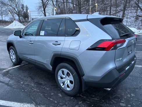 New 2025 Toyota RAV4 LE image 3