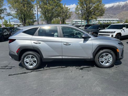 New 2026 Hyundai Tucson SE AWD/4WD image 6