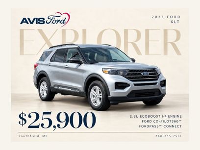 Used 2023 Ford Explorer XLT