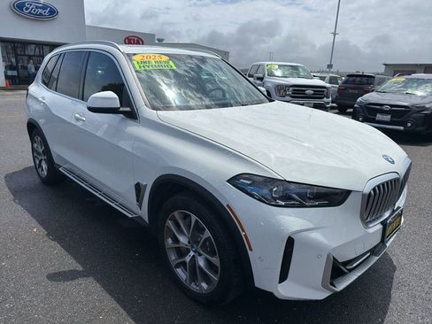 Used 2025 BMW X5 xDrive50e AWD/4WD image 20