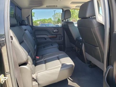 Used 2019 GMC Sierra 3500 SLT AWD/4WD image 17