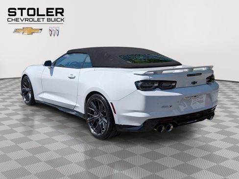 Used 2021 Chevrolet Camaro ZL1 RWD image 3