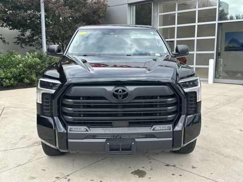 Used 2024 Toyota Tundra SR5 w/ SR5 Premium Package AWD/4WD image 6