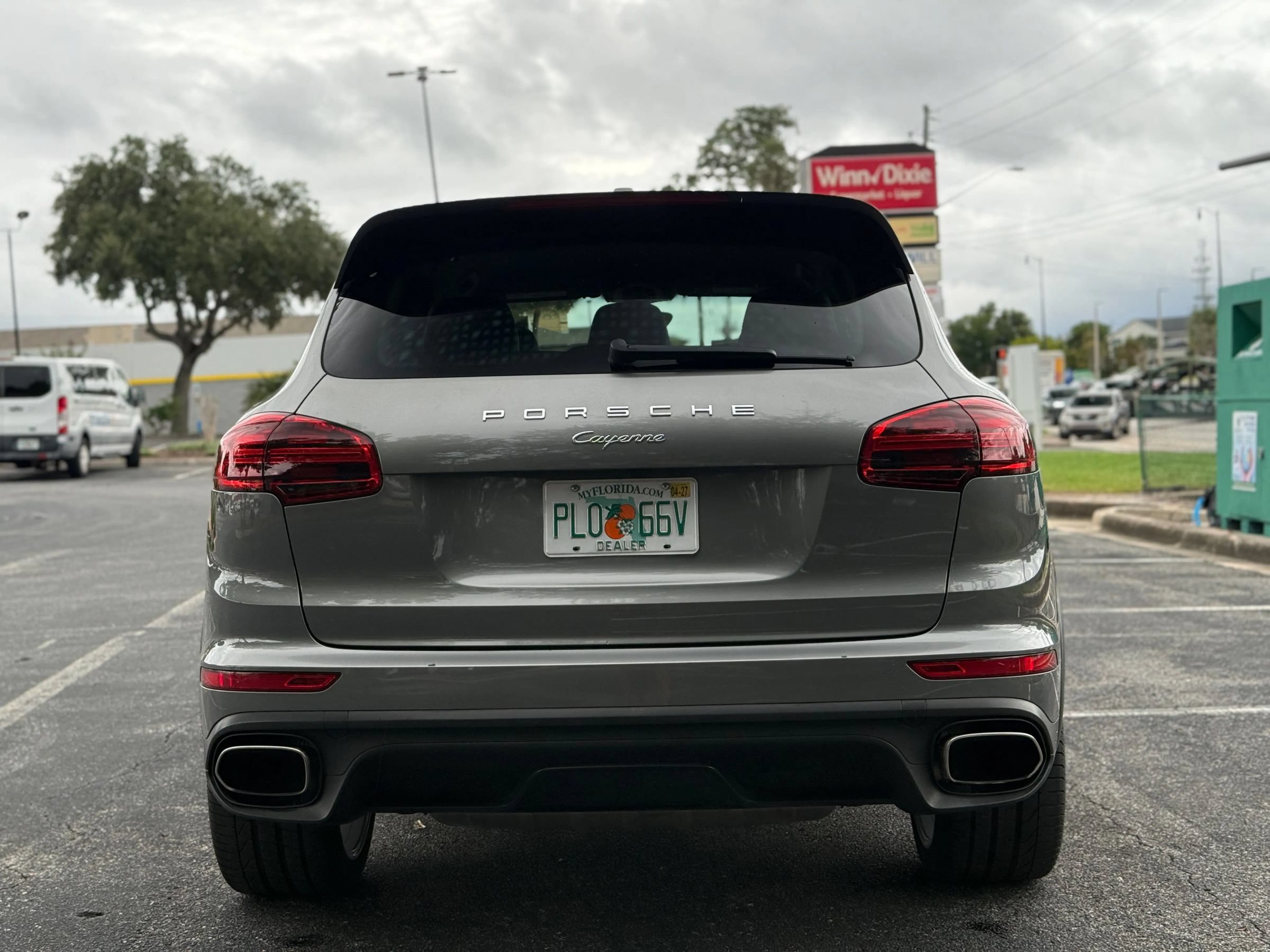 Used 2016 Porsche Cayenne AWD/4WD image 6