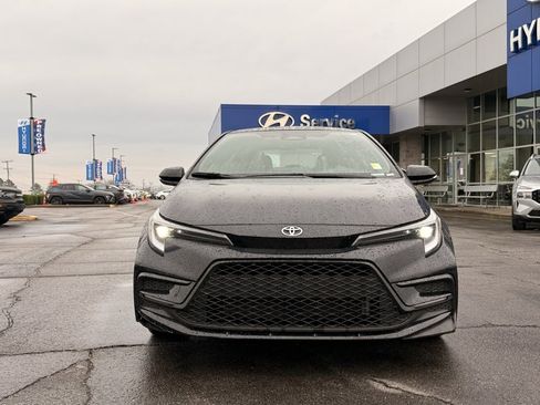 Used 2024 Toyota Corolla SE image 2