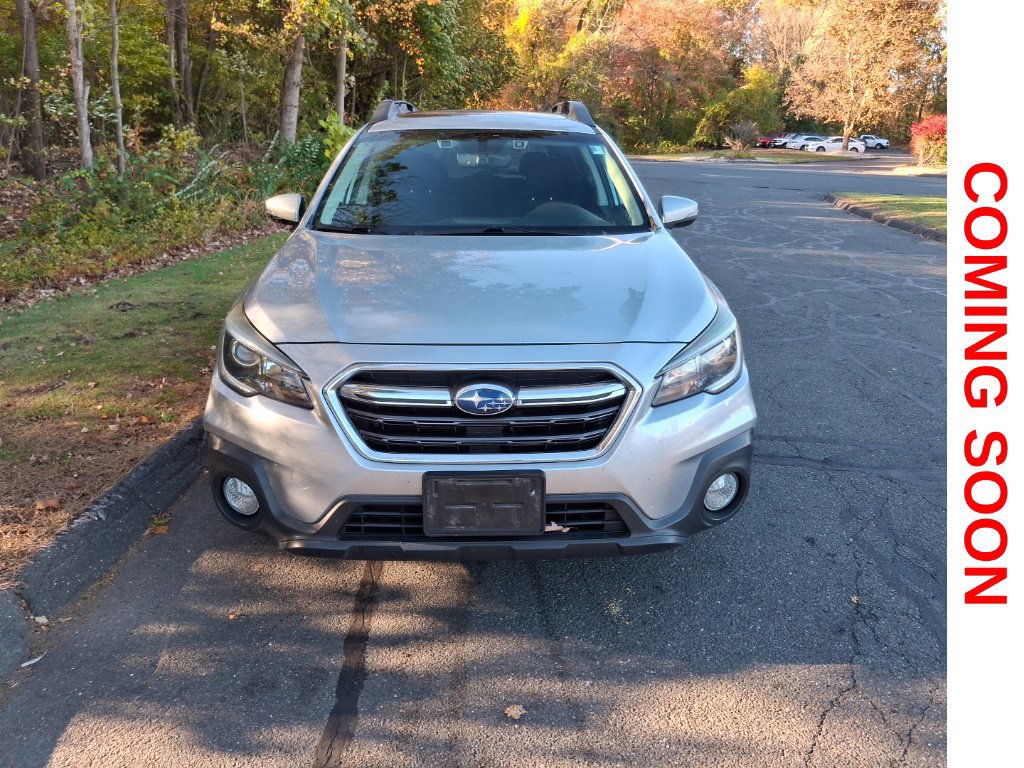 Used 2019 Subaru Outback 2.5i Premium AWD/4WD image 3