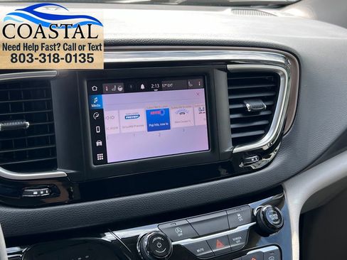 Used 2023 Chrysler Voyager LX FWD image 35