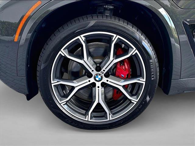 Used 2026 BMW X5 xDrive50e w/ M Sport Package AWD/4WD image 10