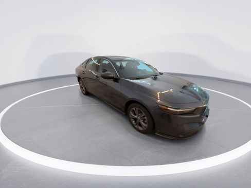 Used 2023 Honda Accord EX image 2