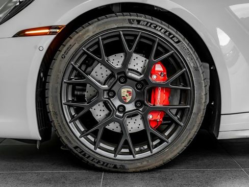 Certified 2024 Porsche 911 Targa 4S image 11