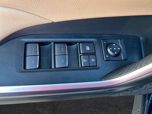 Certified 2025 Toyota RAV4 XLE Premium FWD image 13