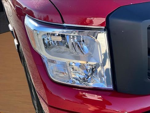 Used 2023 Nissan Titan S w/ S Utility Package image 31