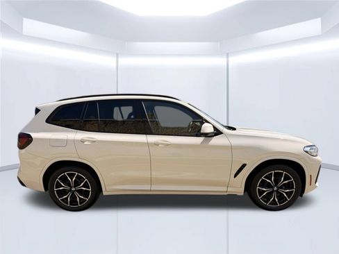 Used 2024 BMW X3 xDrive30i w/ Premium Package AWD/4WD image 4