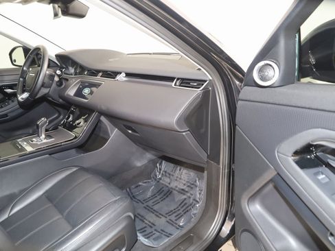 Used 2020 Land Rover Range Rover Evoque S image 35