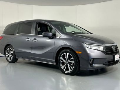 Used 2024 Honda Odyssey Touring