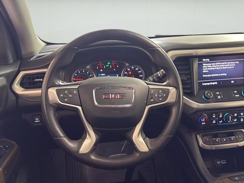 Used 2023 GMC Acadia SLE w/ Driver Convenience Package FWD image 17