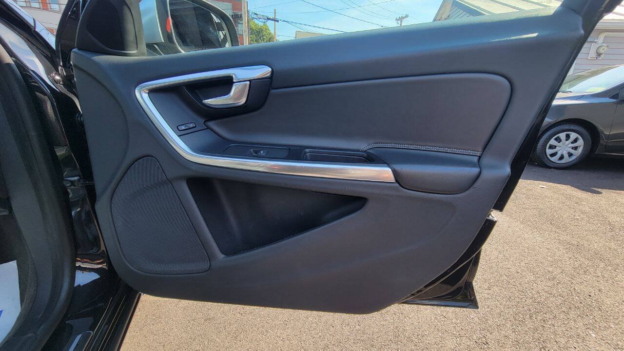 Used 2013 Volvo S60 T6 AWD/4WD image 18