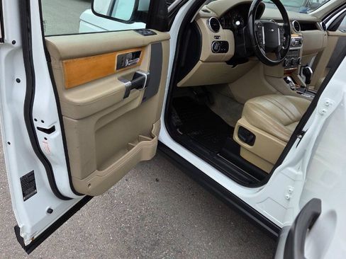 Used 2012 Land Rover LR4 HSE AWD/4WD image 25