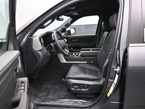 New 2026 Toyota Tundra Limited AWD/4WD image 10
