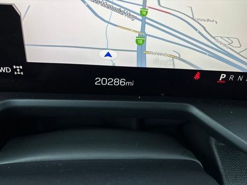 Certified 2025 GMC Acadia Elevation image 16