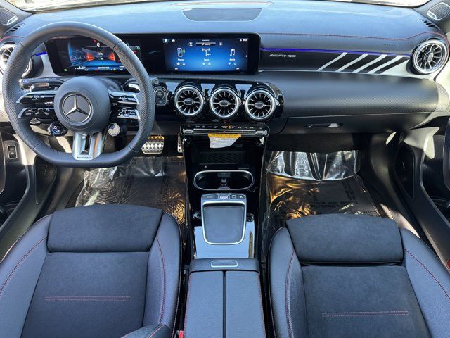New 2026 Mercedes-Benz CLA 35 AMG 4MATIC image 4