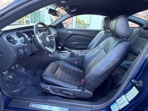 Used 2011 Ford Mustang GT Premium w/ Brembo Brake Pkg image 11